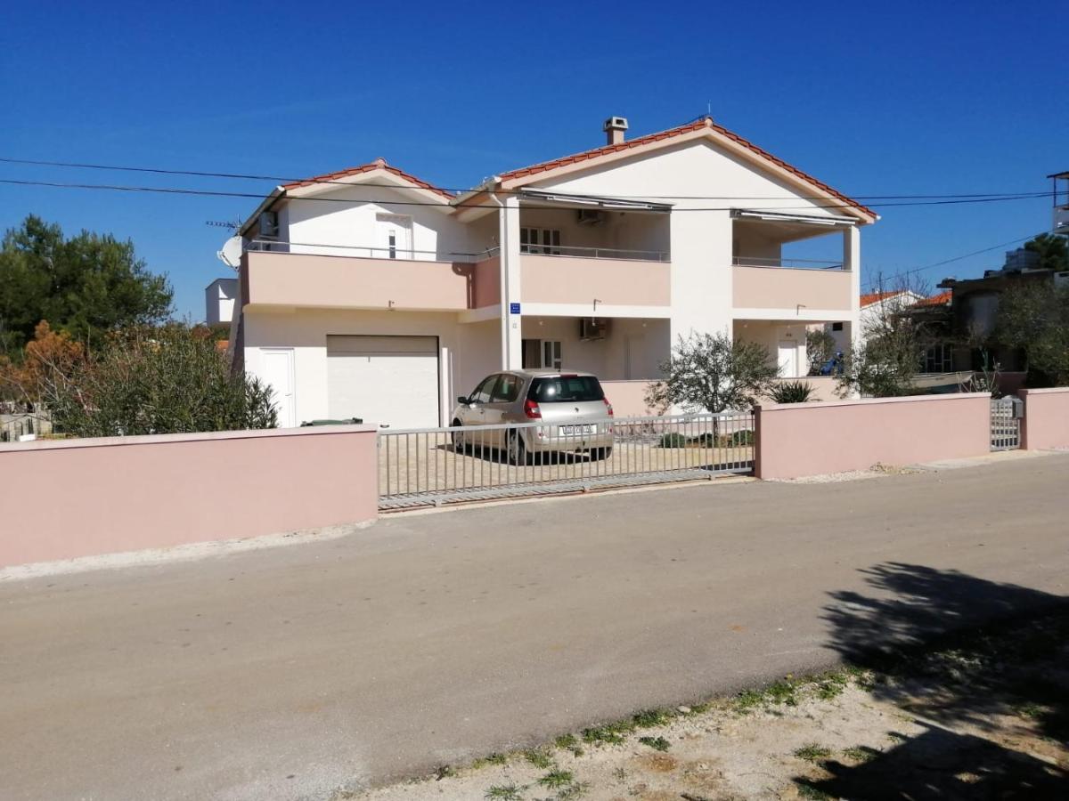 Apartments Ruzmarin Vrsi Exteriér fotografie