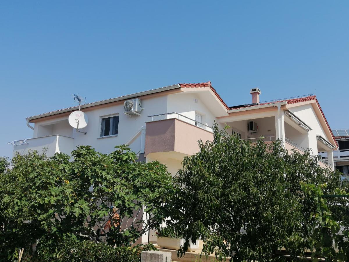 Apartments Ruzmarin Vrsi Exteriér fotografie